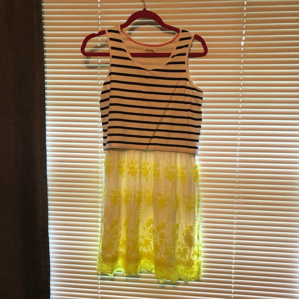navy blue & white, neon yellow tank style pop over